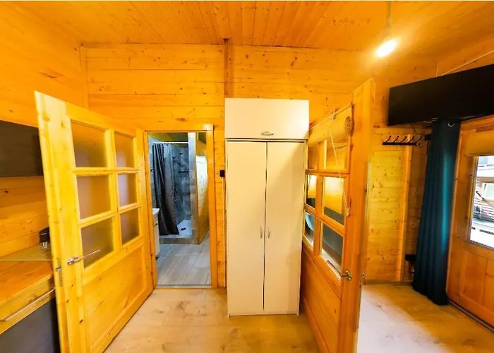 Uroczysko Pod Lasem Apartman *