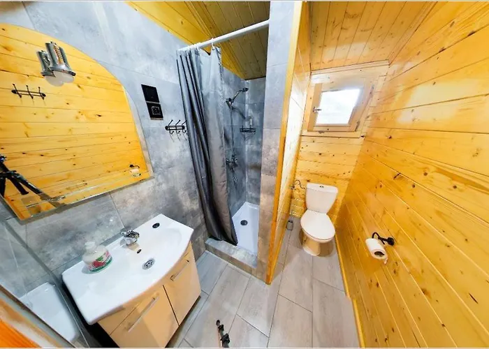 Uroczysko Pod Lasem Apartman *